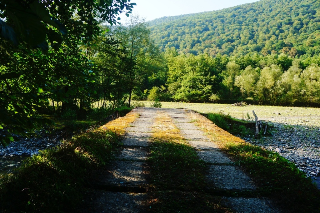 Мост к Шубарскому водопаду.jpg