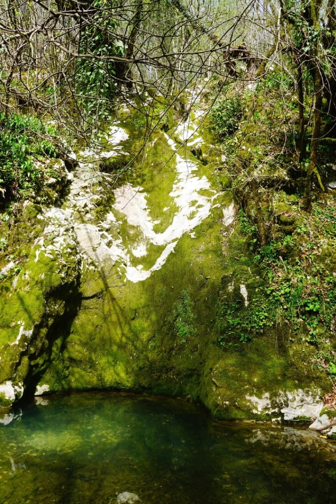 LuEZ-KI7kj4.jpg