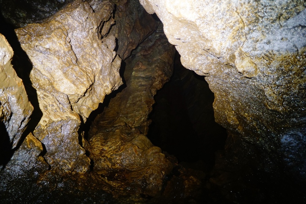 Уаз-абаа Абхазия.jpg