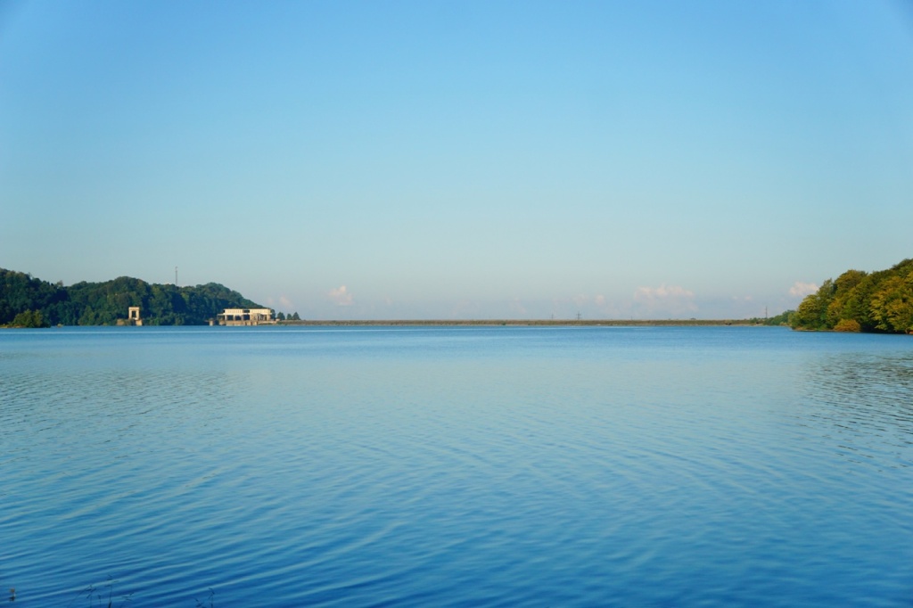 плотина галского водохранилища.jpg